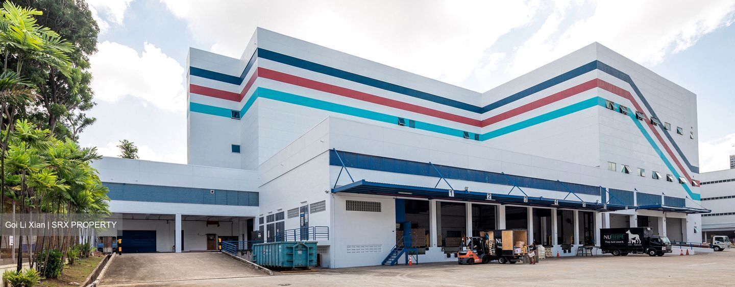 Clementi Loop (D5), Warehouse #589307901